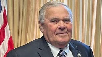 Congressman Jim Baird discusses Israel policy and meets constituents during August events