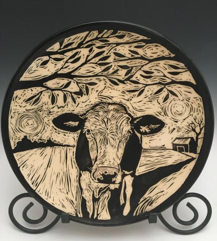 Artist seeks to create peacefulness through pottery