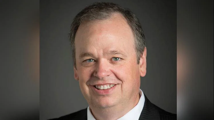 UW-Eau Claire foundations honored with Paragon Award for economic impact UW-Eau Claire foundations honored with Paragon Award for economic impact