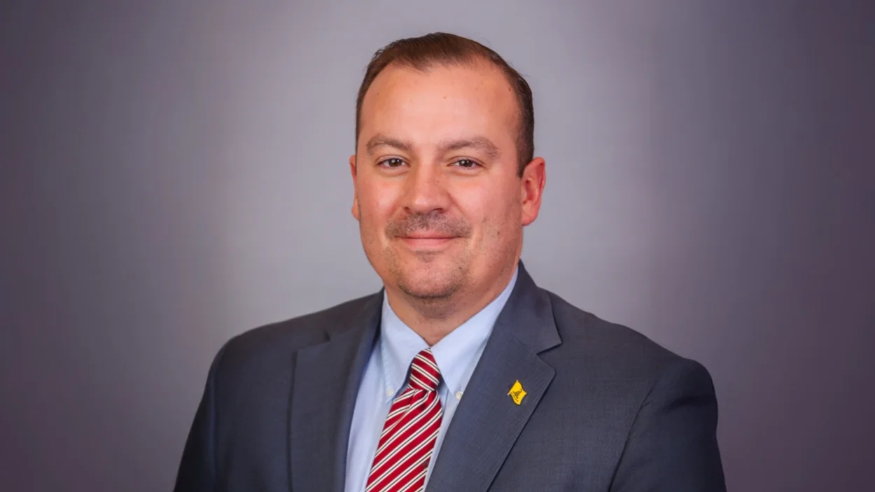 Rep. D. J. Swearingen casts yea vote on HB611, a cannabis regulation bill