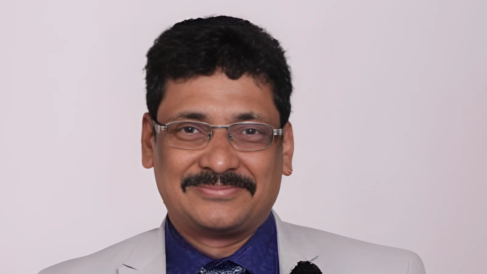 Robert Ravi, Chairman and Managing Director of BSNL