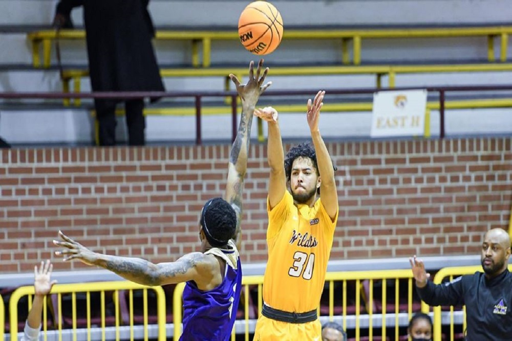 Wildcats Fall Late to Alcorn State