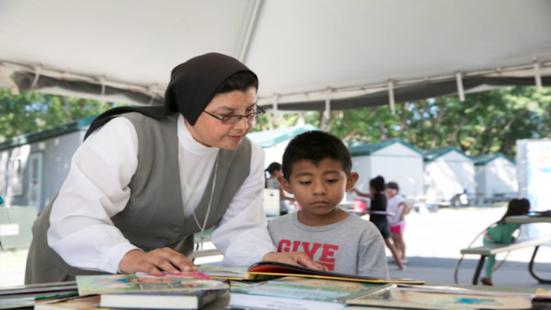Sister Maria Isabel Doñate Valdez has been named the new Superior General of the Missionary Social Workers of the Church. Sister Maria Isabel Doñate Valdez has been named the new Superior General of the Missionary Social Workers of the Church.