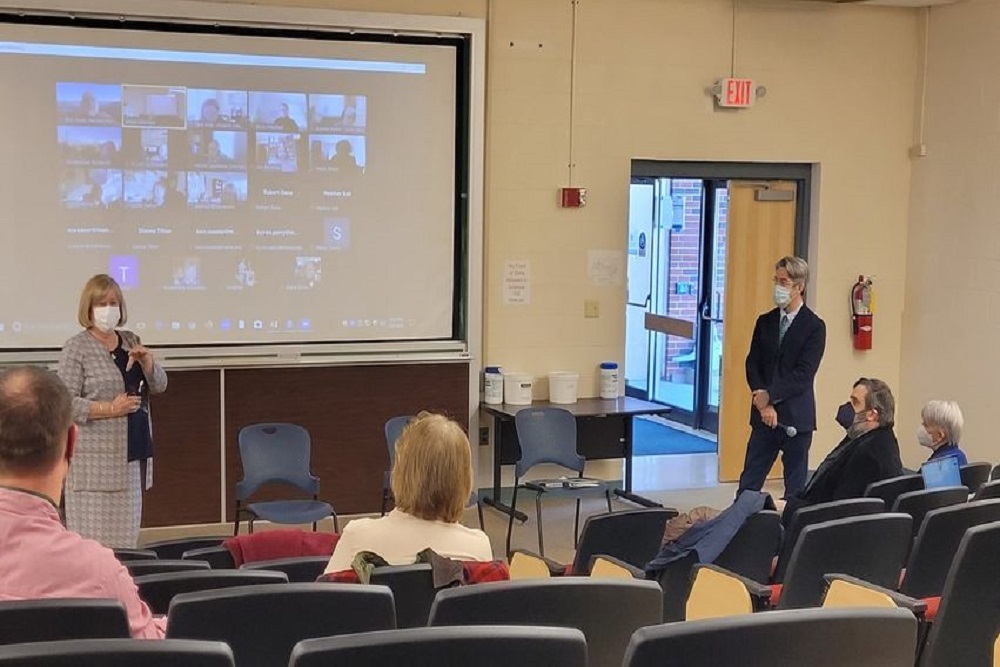 University of Maine at Machias Was Visited by President Joan Ferrini-Mundy and Provost John Volin University of Maine at Machias Was Visited by President Joan Ferrini-Mundy and Provost John Volin