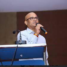 Renowned Sculptor Naresh Kumawat Visits San Jose Campus
