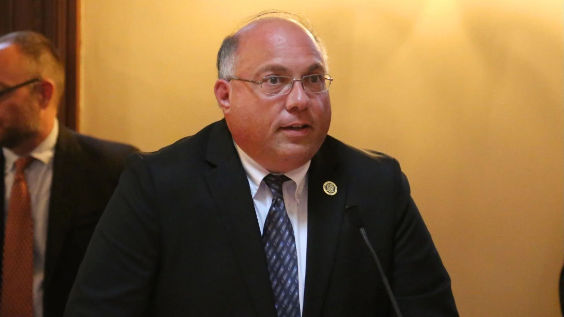 State Sen. Amato on electric vehicle mandate: ‘These are not realistic solutions’