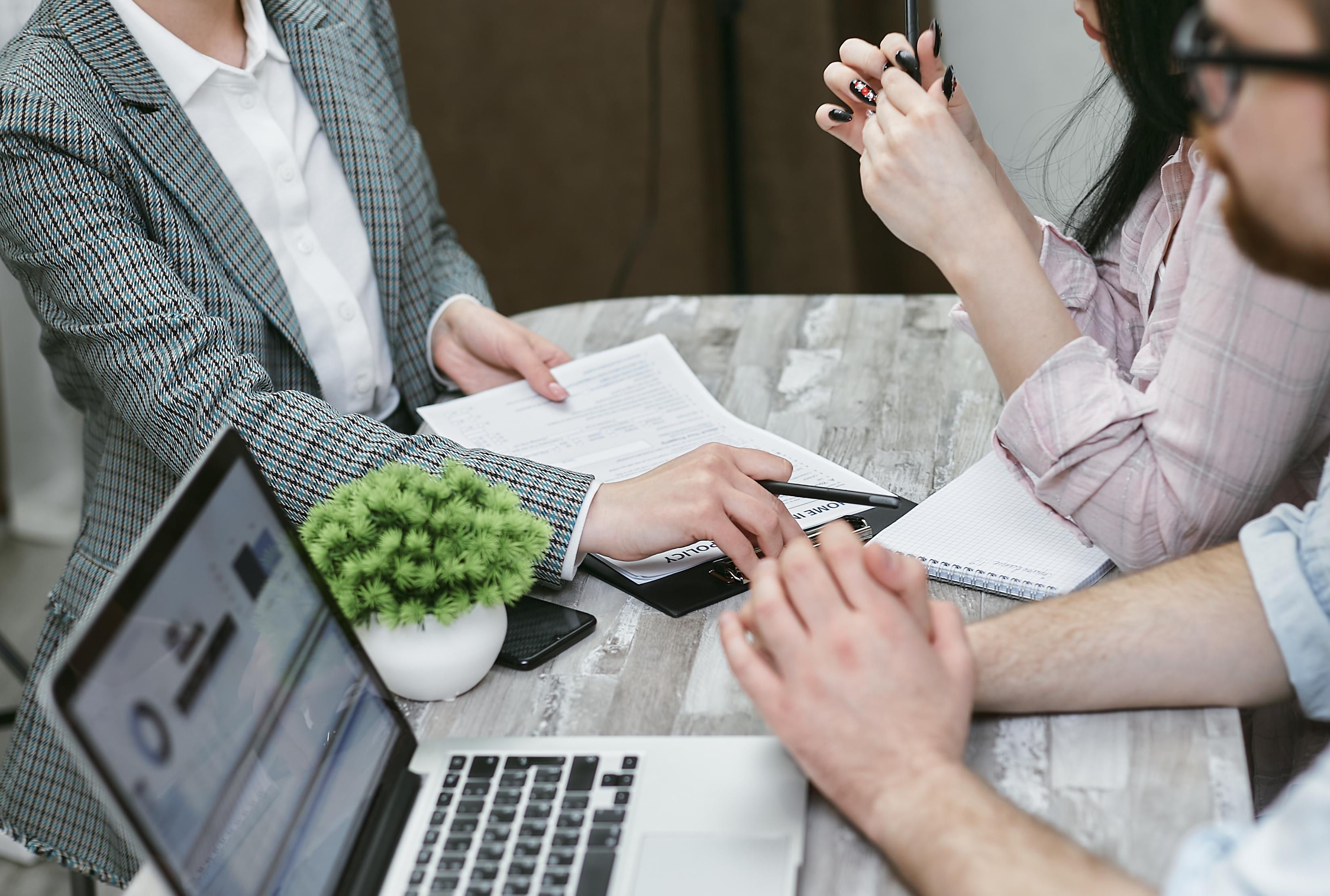 Dyersville Area Chamber of Commerce hosts Iowa Legal Aid presents Wills and Advanced Directives on April 13 Dyersville Area Chamber of Commerce hosts Iowa Legal Aid presents Wills and Advanced Directives on April 13