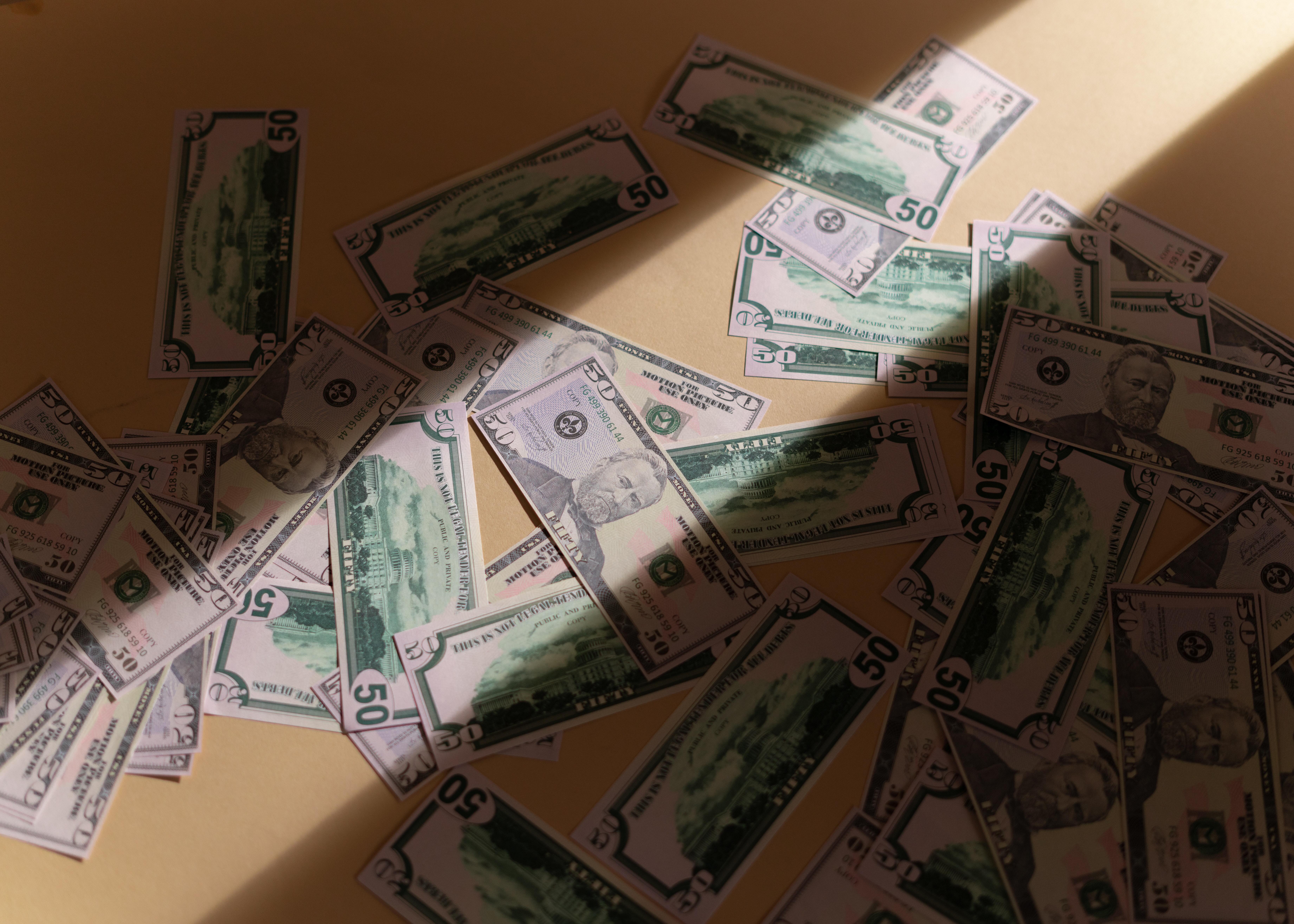 Try your luck at winning up to ,000 (or one of 16 other cash prizes!)