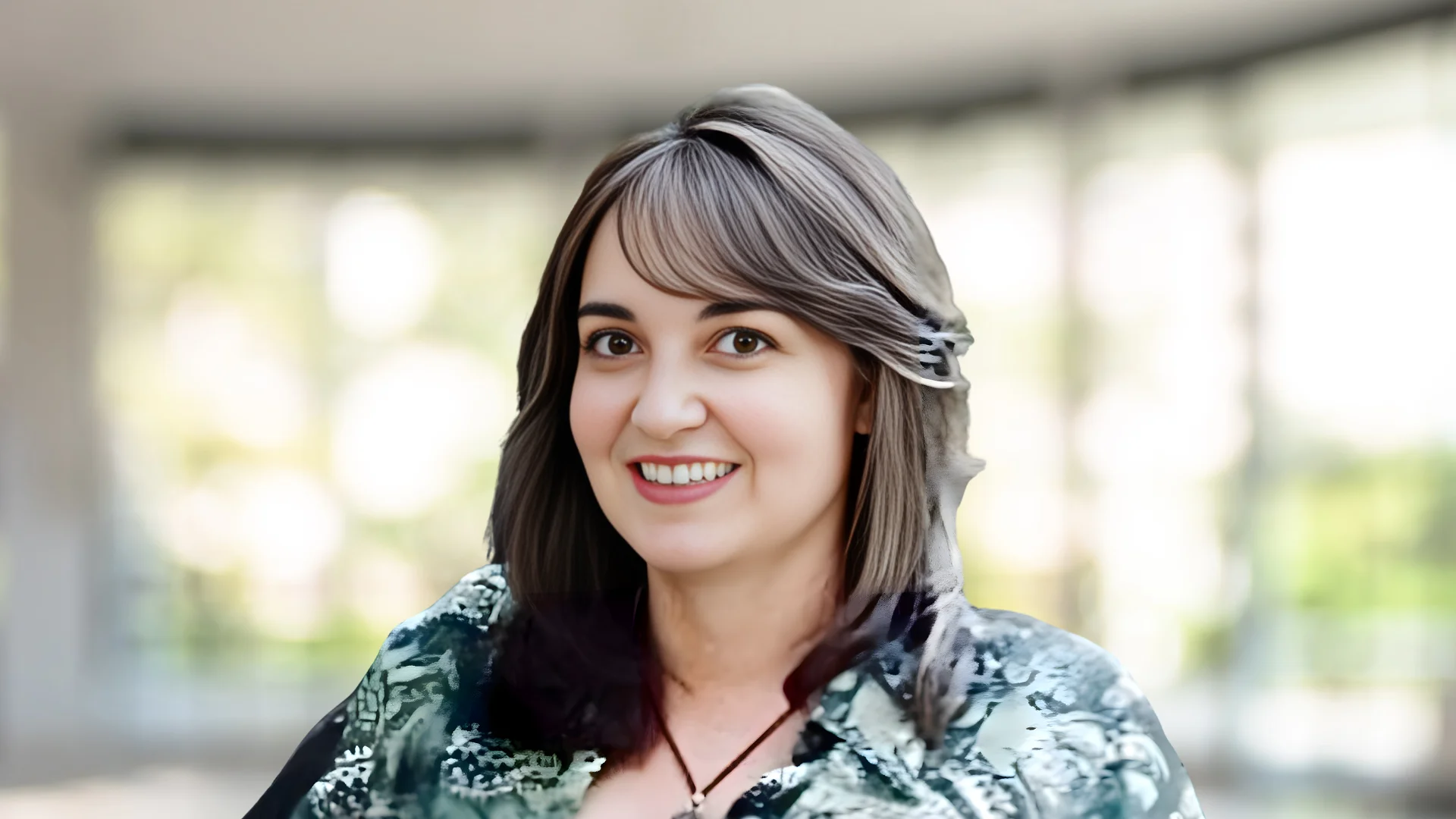 Loreen West, Editor of Live Insurance News