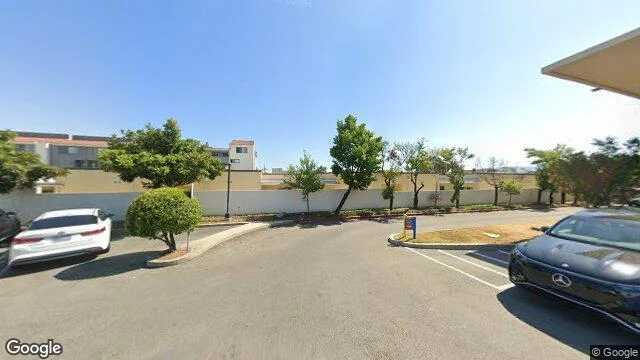430 N Glendale Avenue, Glendale, CA 91206 430 N Glendale Avenue, Glendale, CA 91206