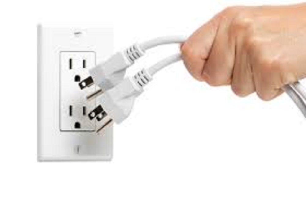 TOWN OF MOORESVILLE: Do Not Overload Power Strips