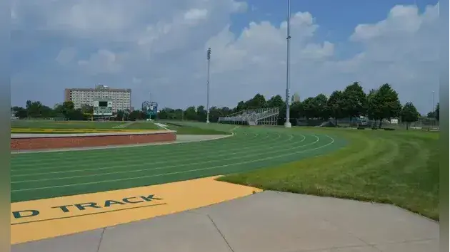 Wayne State teams compete at IWU Polar Bear Classic