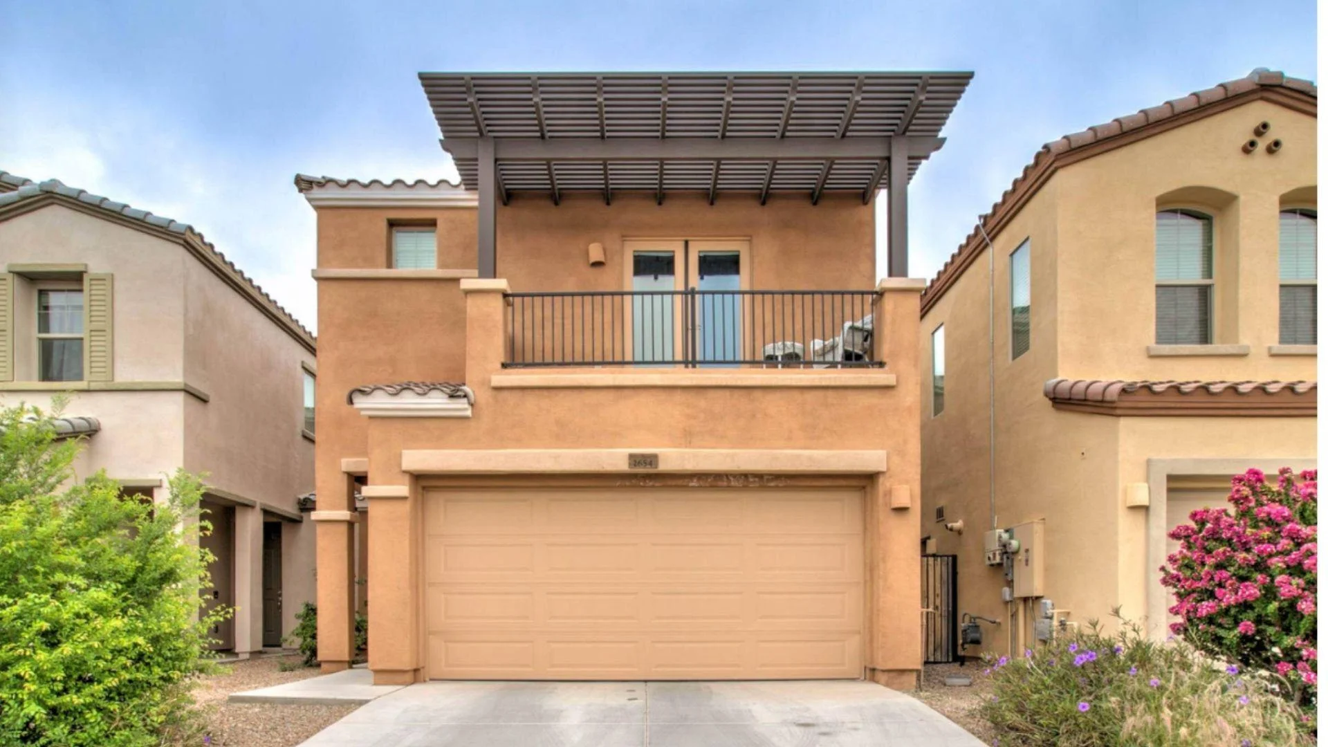 1654 W. Redwood Lane