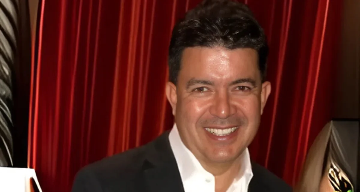 German Valencia, CEO of Galleria Farms, a floral importer and distributor - Linkedin