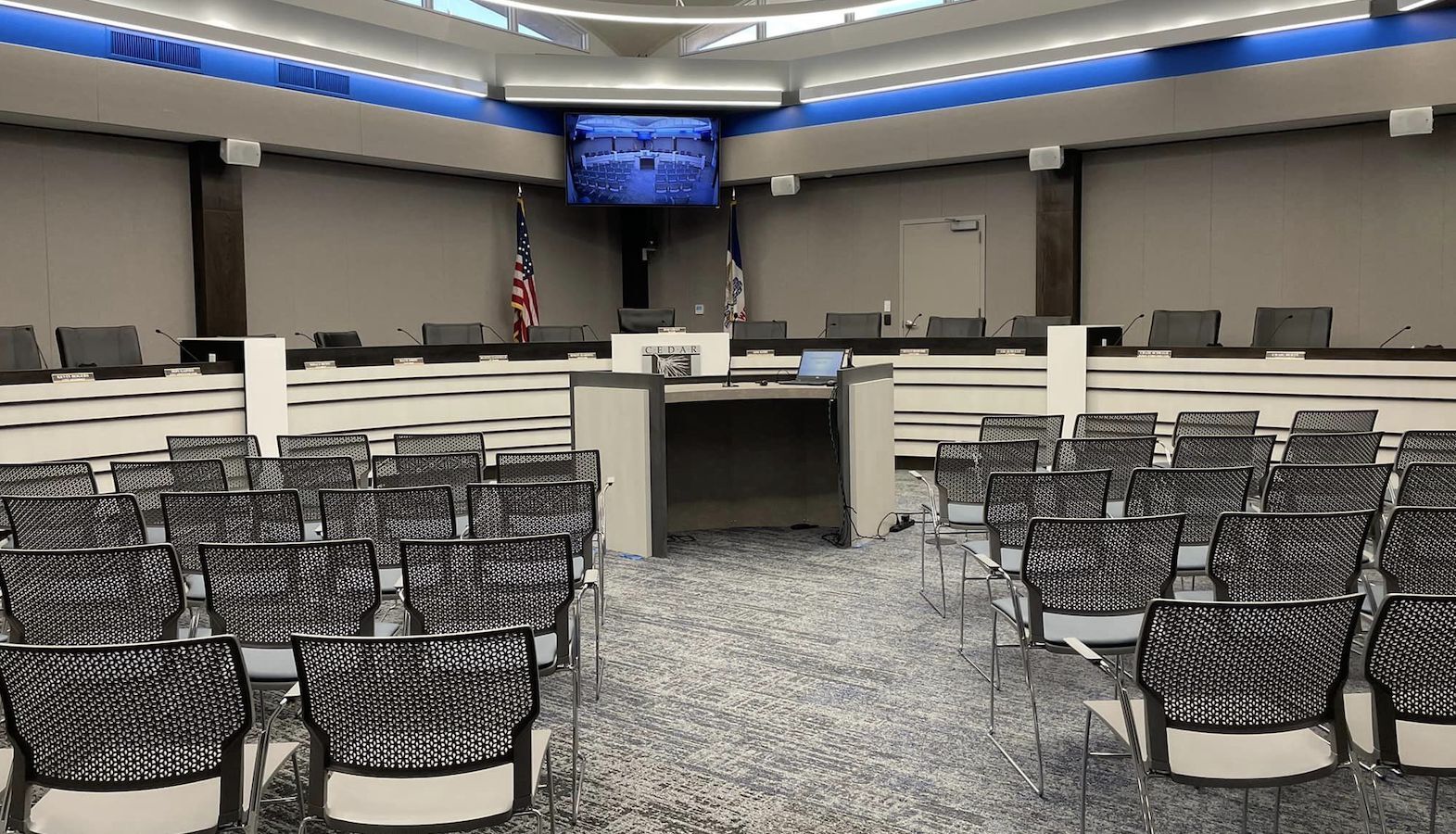 Cedar Falls residents seek changes in downtown parking rules