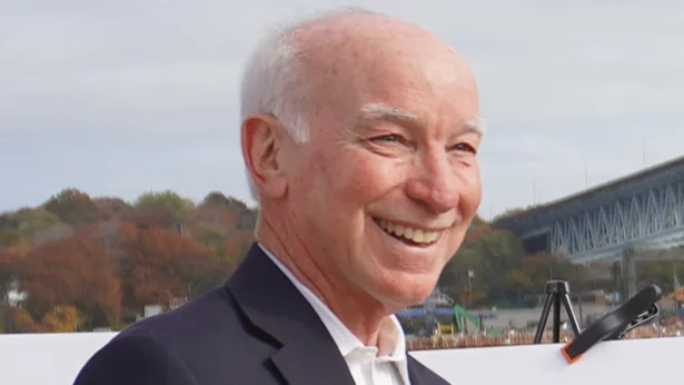 Rep. Joe Courtney highlights achievements in shipbuilding and agriculture