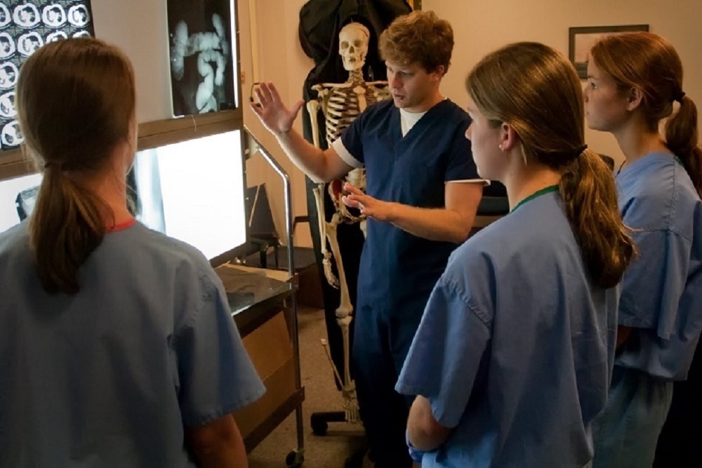 CARRINGTON COLLEGE- RENO: Amanda M., a graduate from our Medical Assisting program and Nursing programs CARRINGTON COLLEGE- RENO: Amanda M., a graduate from our Medical Assisting program and Nursing programs