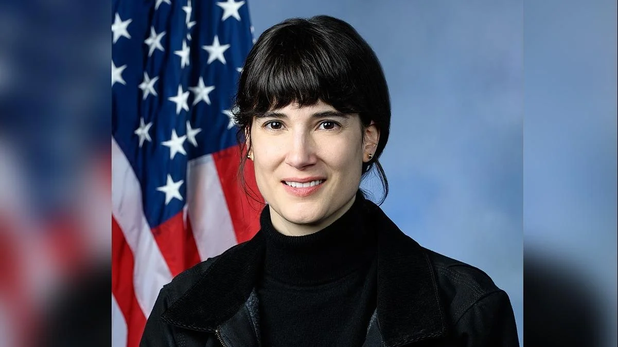 Marie Gluesenkamp Perez addresses infrastructure and military concerns