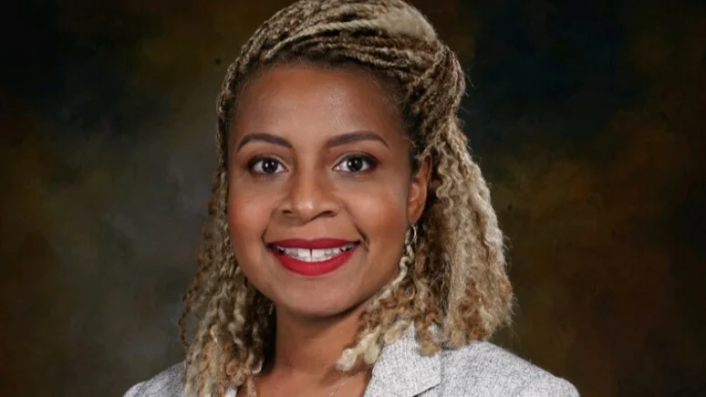 Kendra Williams Campus President - LinkedIn