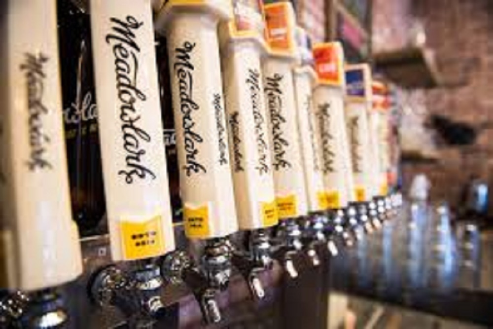 SIDNEY AREA CHAMBER OF COMMERCE: Community Pint Night- Meadowlark Public House to be held December 16