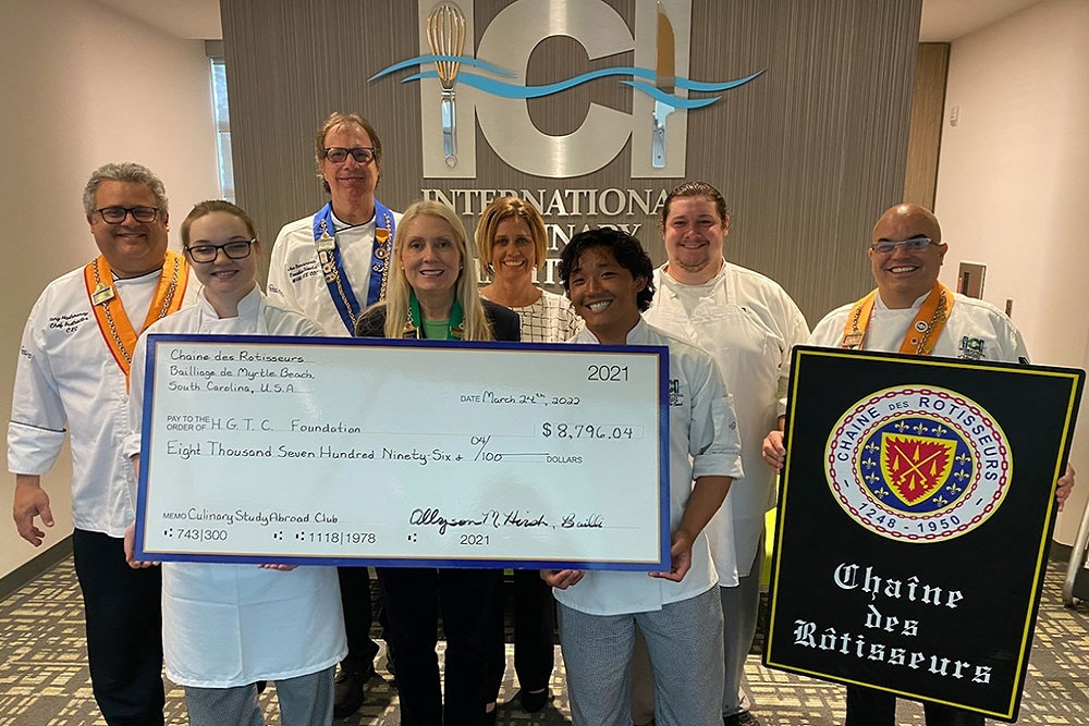MB Chapter of the Chaine des Rotisseurs Raises Funds for HGTC Culinary Arts