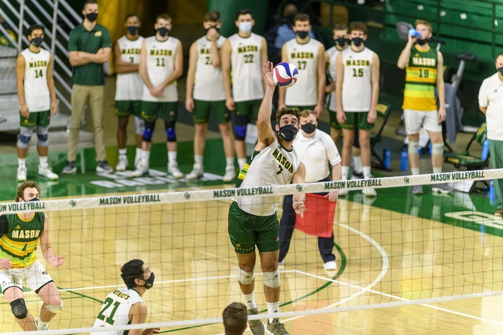 Patriots Fall to Mount Olive in Five Sets on Saturday