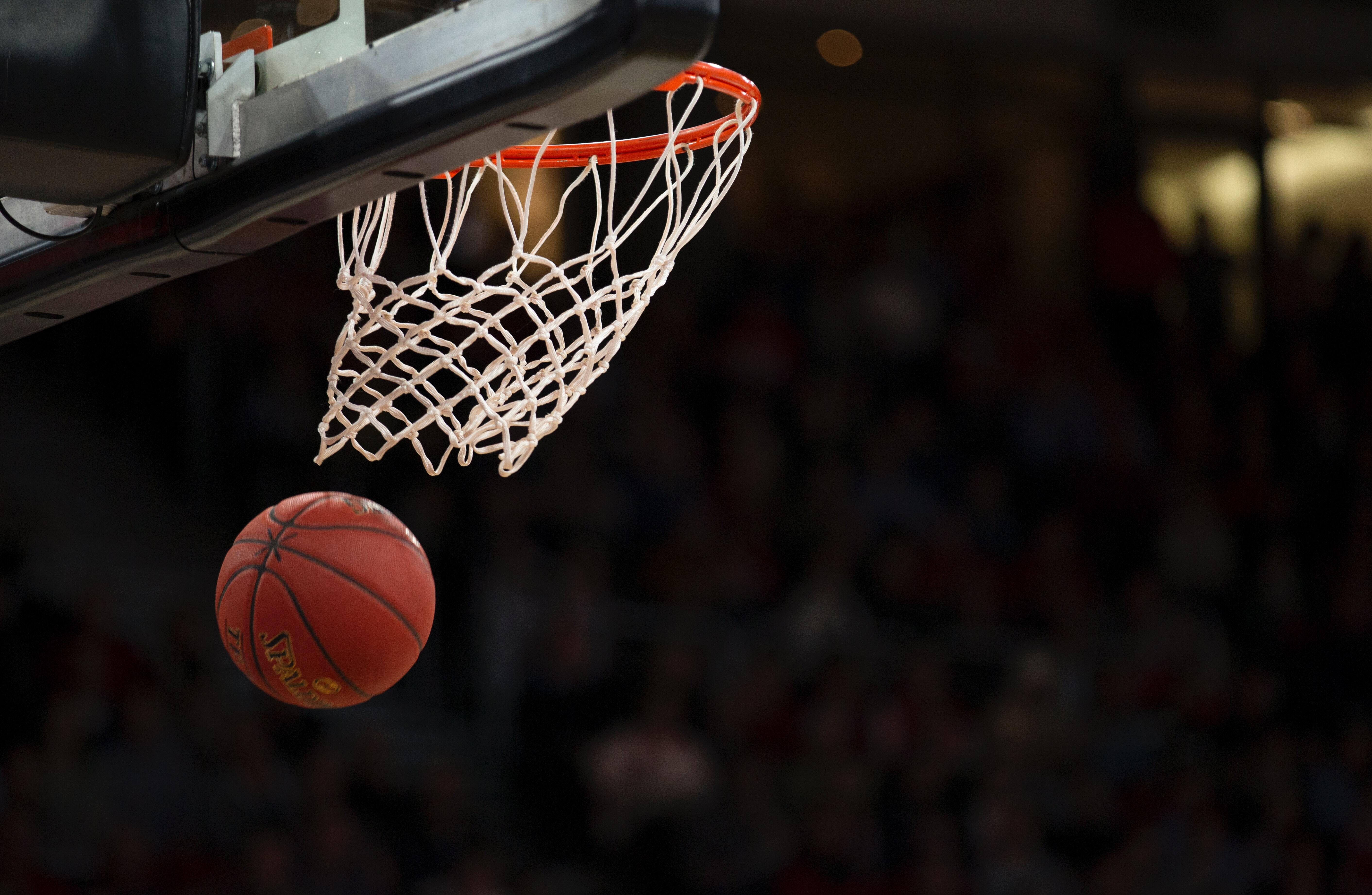 Mustangs Travel to Face Rival UCSB Saturday