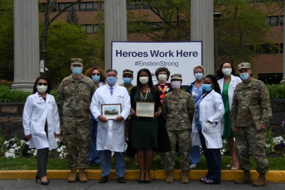 ALBERT EINSTEIN MEDICAL CENTER: Army Reserves presents Einstein with a certificate of appreciation ALBERT EINSTEIN MEDICAL CENTER: Army Reserves presents Einstein with a certificate of appreciation