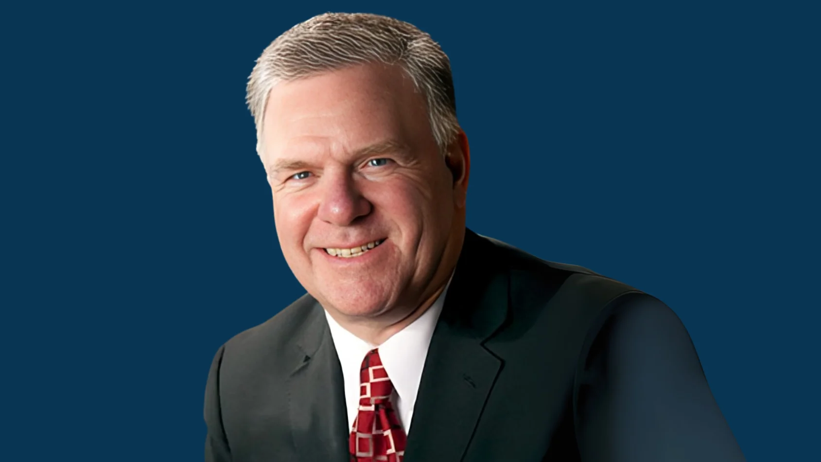 Mitch Pally Interim President & CEO at Discover Long Island