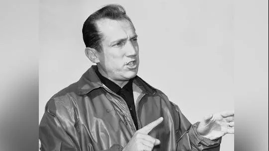 Allen R. Davis, American Professional Football Executive And Coach - www.nfl.com