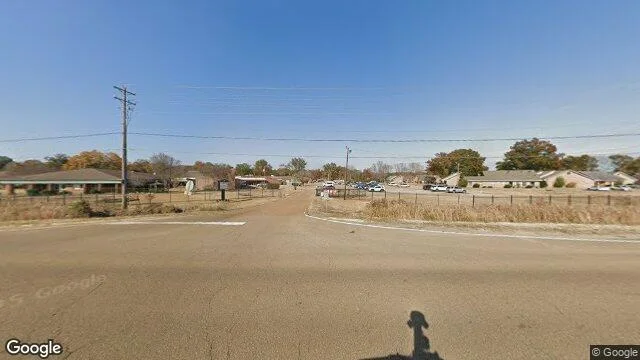 2901 Highway 82 E, Greenwood, MS 38930-3135