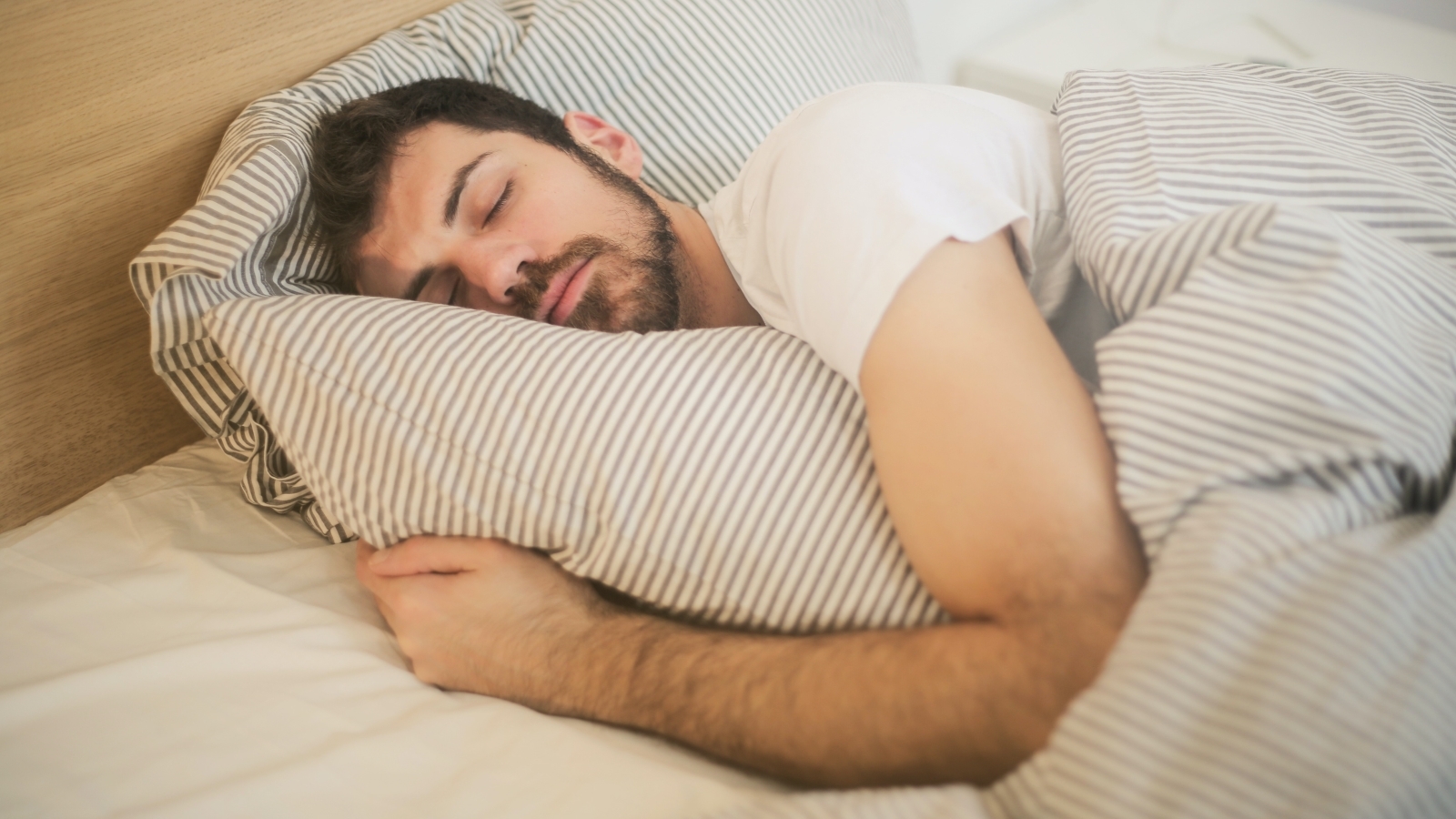 People with chronic sinusitis are more likely to sleep poorly, which can cause other problems like depression People with chronic sinusitis are more likely to sleep poorly, which can cause other problems like depression