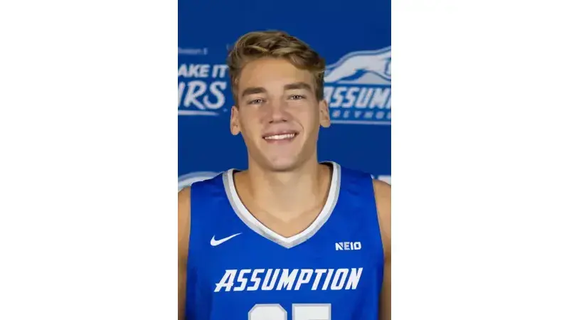 Former Glastonbury High School guard Connor O’Leary’s collegiate team has been invited to the NCAA tournament. Former Glastonbury High School guard Connor O’Leary’s collegiate team has been invited to the NCAA tournament.