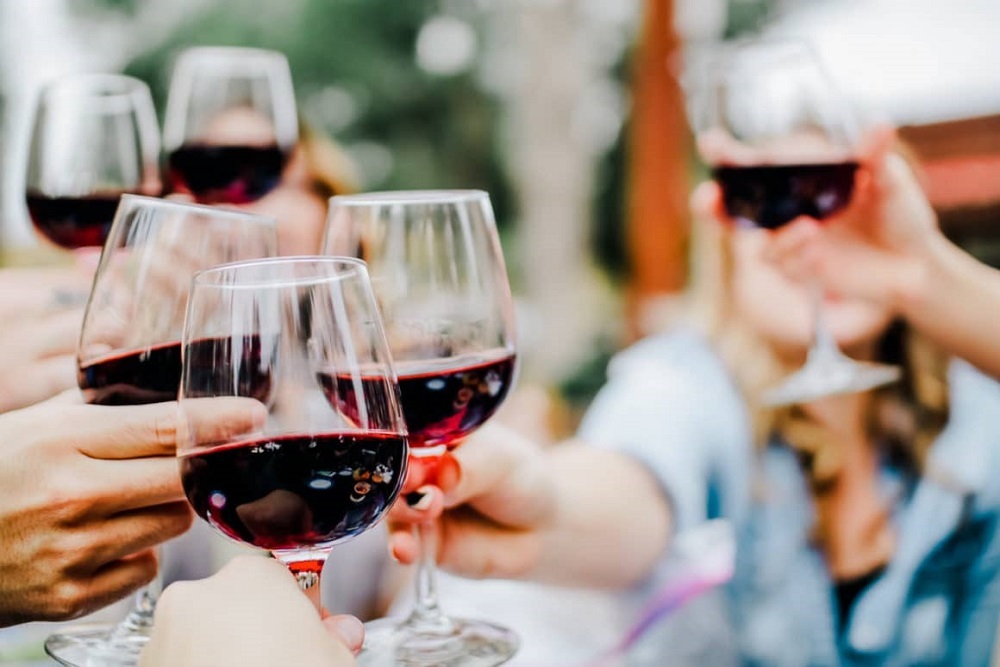 Wine & Beer Walk Pre-Sale Event @ Corks N Barrels and Harvestville Mercantile on Nov 12 Wine & Beer Walk Pre-Sale Event @ Corks N Barrels and Harvestville Mercantile on Nov 12