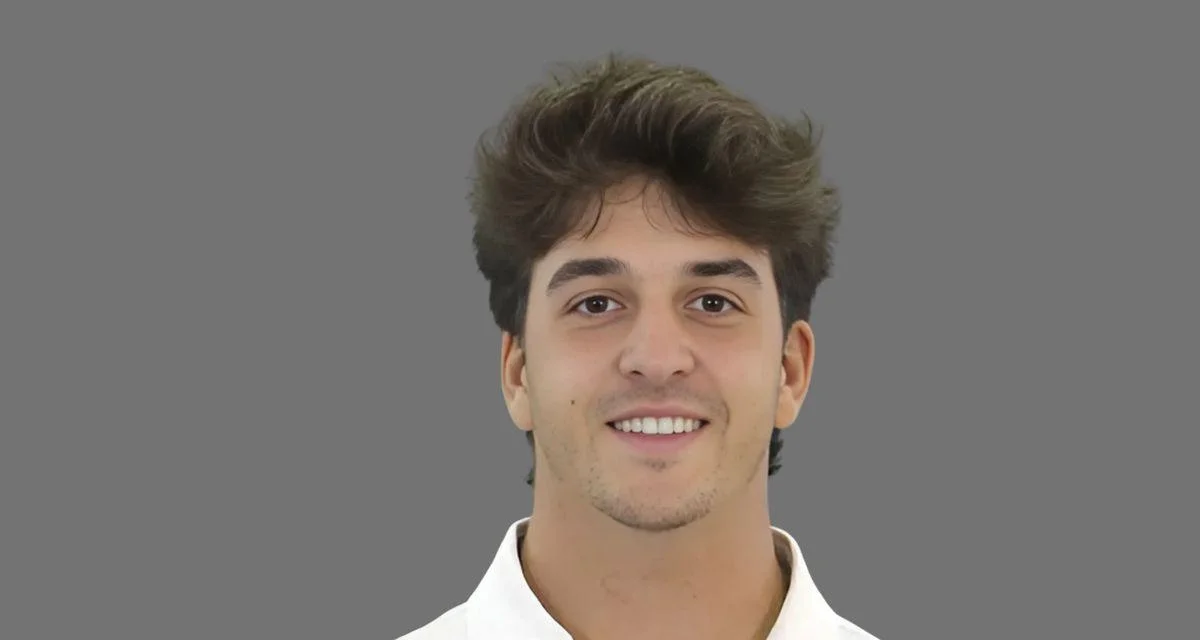 Dani Solavera, golfer