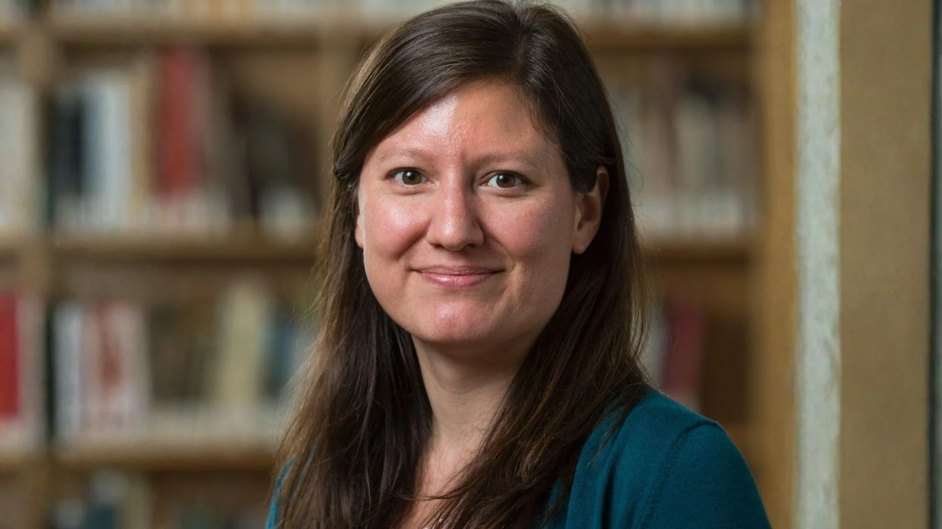 Brown University course offers hands-on study of Rhode Island’s native plants