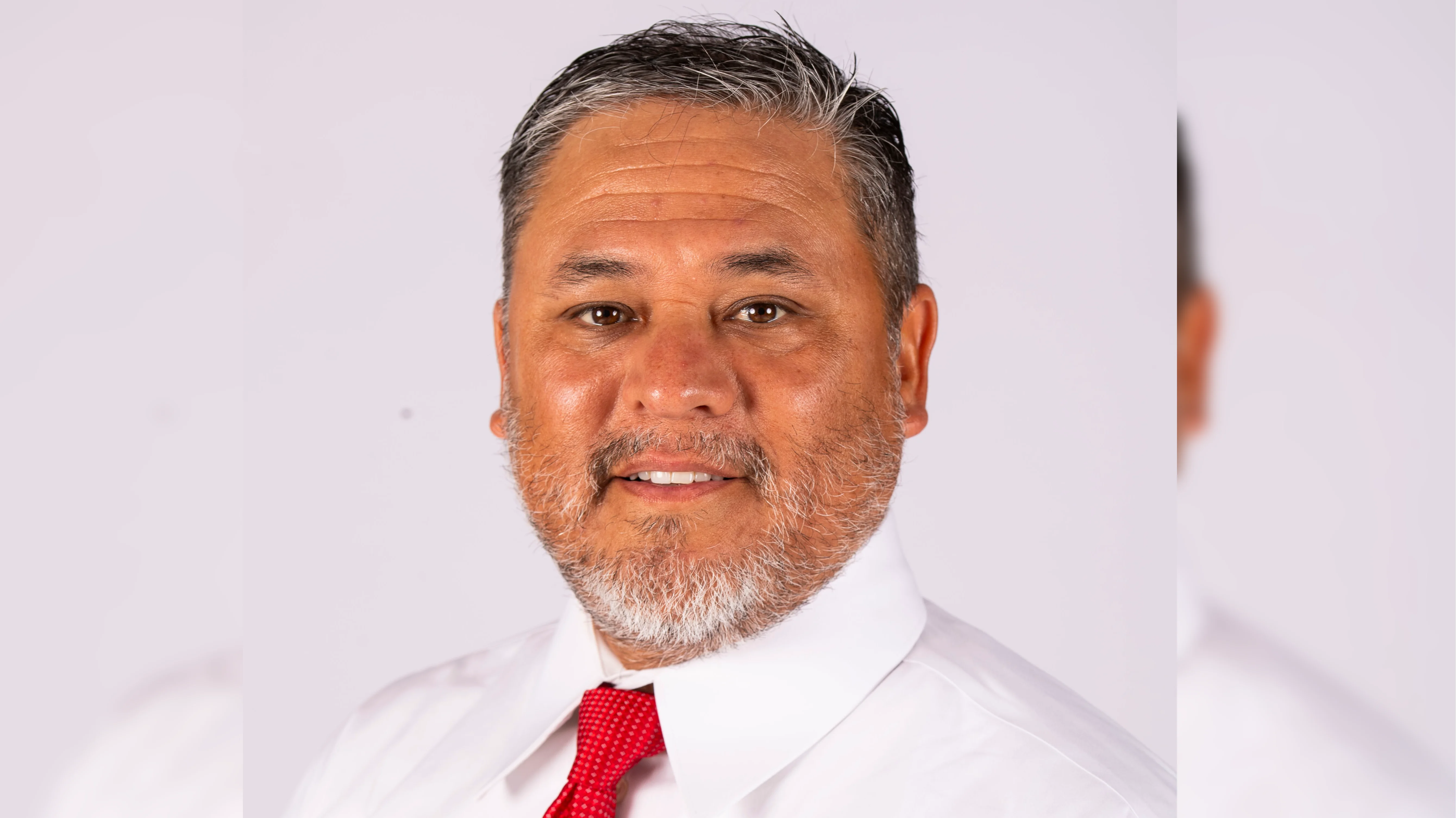 Arkansas Razorbacks defeat Vanderbilt in swim finale; divers lead against North Texas