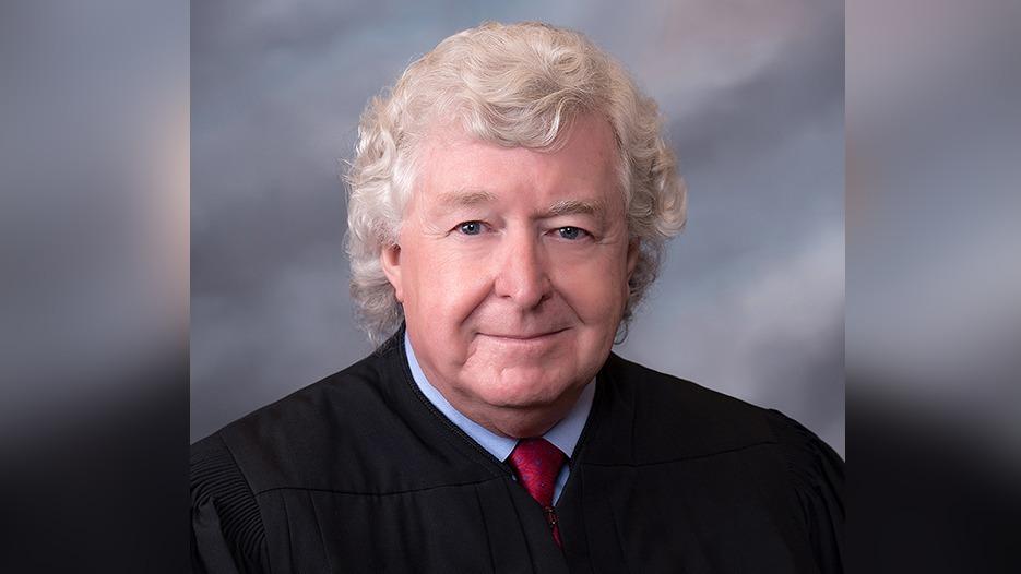 How many lawyers with active licenses registered across cities in Washington County in May?