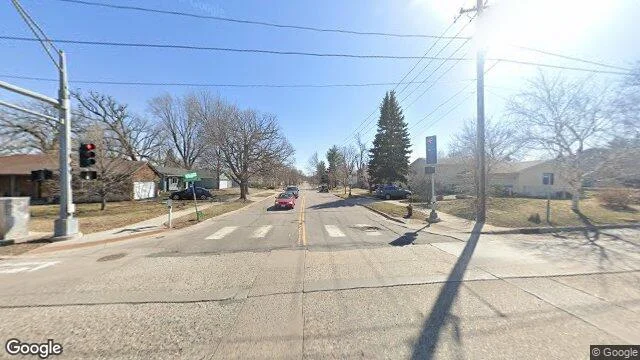 2727 N Victoria Street, St. Paul, MN 55113-1026