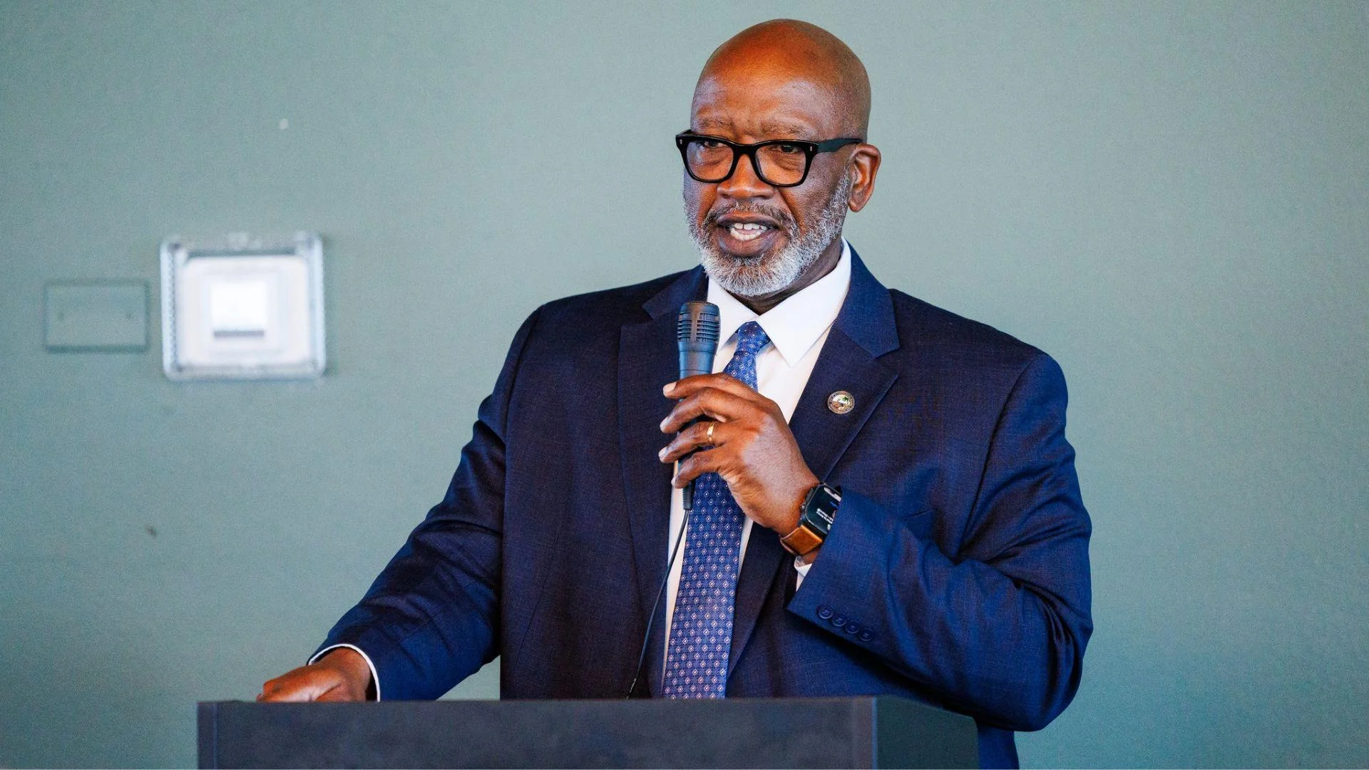 Ken Welch, Mayor of St. Petersburg Ken Welch, Mayor of St. Petersburg