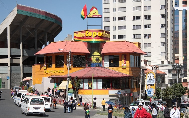 Bolivians’ restaurant spending surges as economy expands