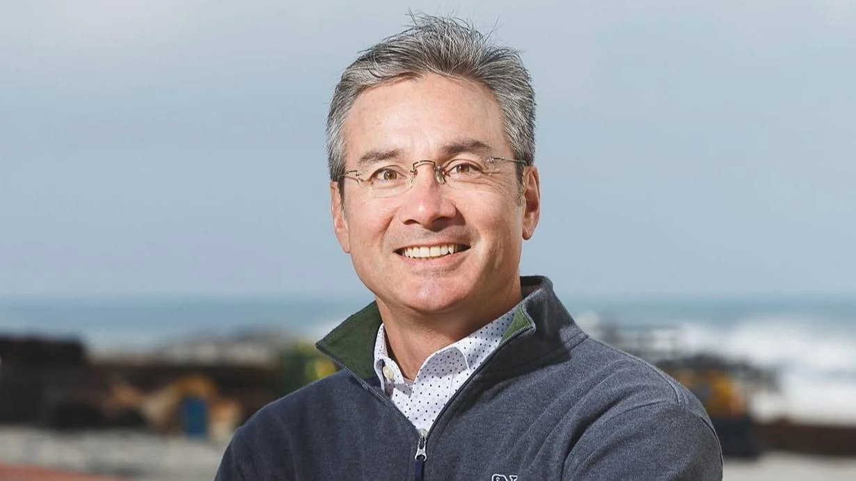 Michael V. Lee, North Carolina State Senator for 7th District - www.facebook.com Michael V. Lee, North Carolina State Senator for 7th District - www.facebook.com