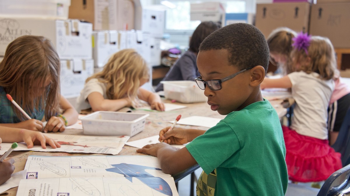 The Knights of Columbus have been supporting schools, students and communities since the early 20th century. The Knights of Columbus have been supporting schools, students and communities since the early 20th century.