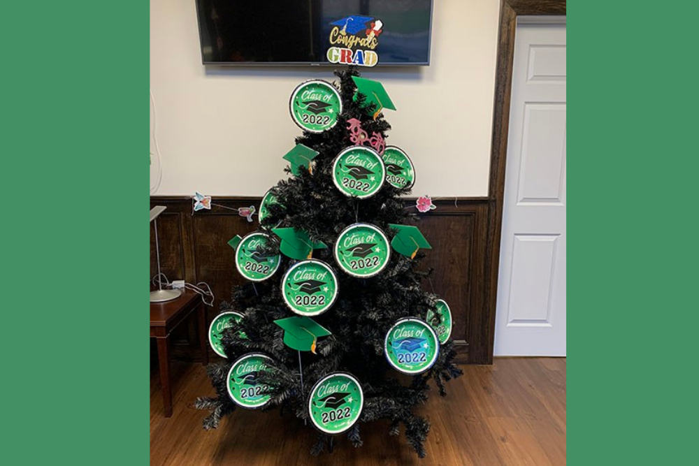 2022 GRADUATION TREE