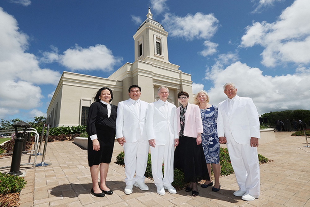 Apostle Dedicates Yigo Guam Temple