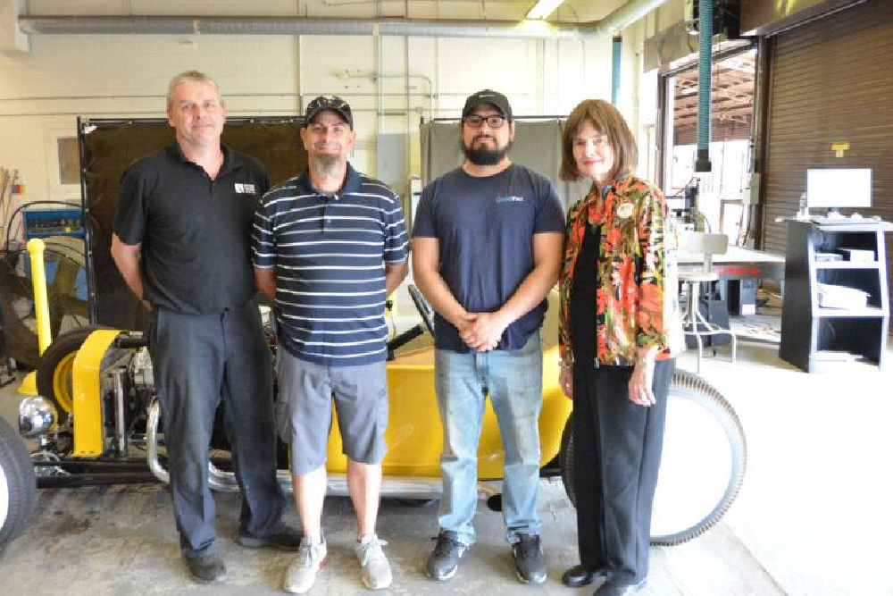 Two SCTC Students Awarded Automotive Scholarships – Southern Crescent Technical College