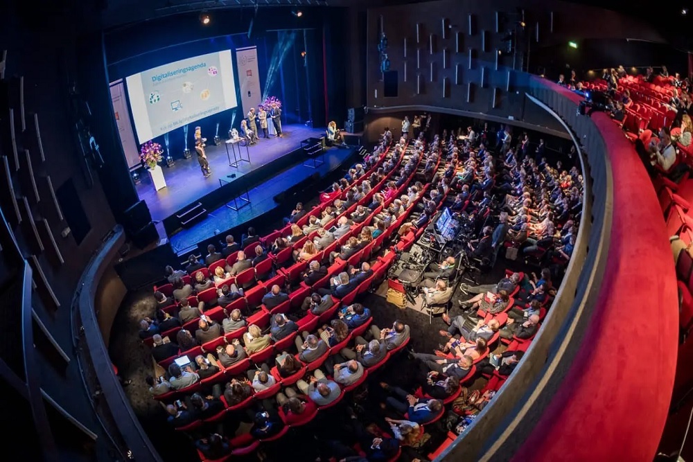 UNIVERSITY OF CENTRAL ARKANSAS: Arkansas Shakespeare Theatre launches education lab