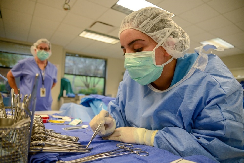 Surgical Technology Info Session on April 6 Surgical Technology Info Session on April 6