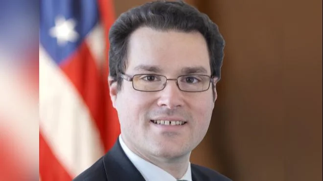 Mikulin criticizes state budget for NUMC takeover