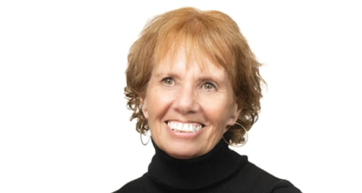 Dressing for Success seeks business attire donations for student career readiness event